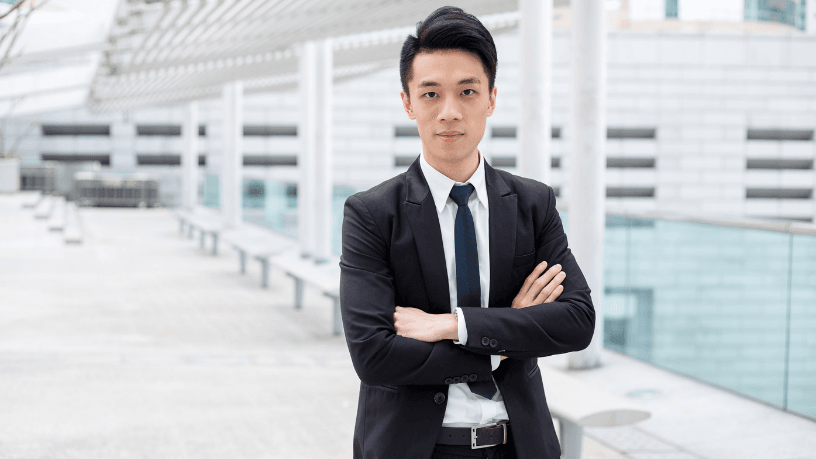 Descubra com Andrey de Oliveira Pontes estratégias simples para organizar sua vida financeira quando o mês começa a pesar.