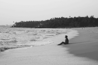 Homem é encontrado sem vida em praia do litoral paulista e caso mobiliza autoridades