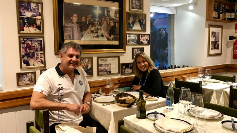 Nápoles une pizza e autenticidade em vivências apresentadas por Leonardo Rocha de Almeida.